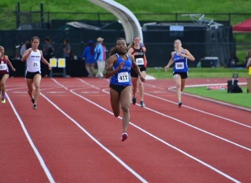 Ayana Walker (Shorter photo)